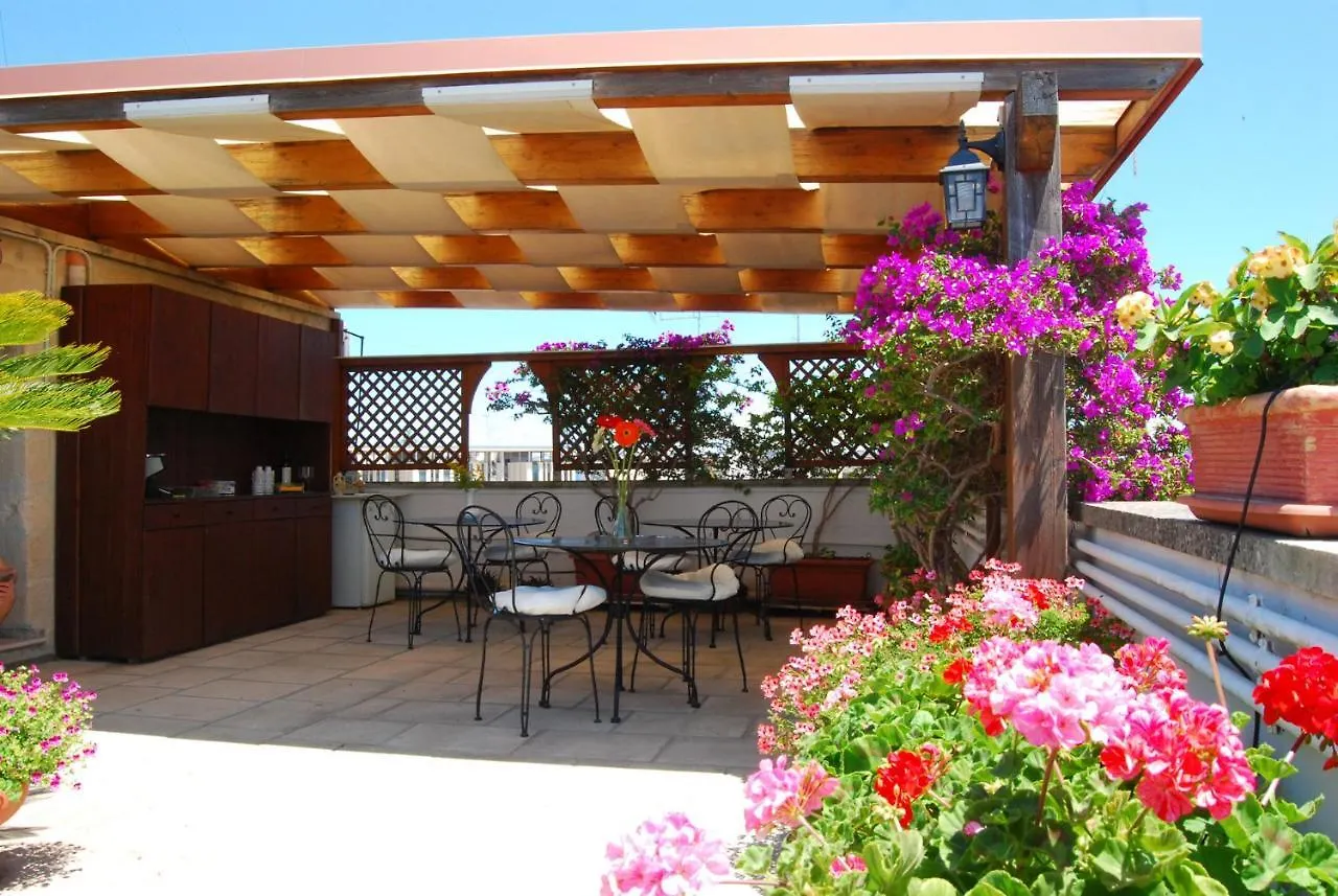 ** Couette-café B&B Corte Barocca Lecce Italie